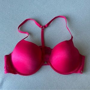 Women’s Cherry Red SCANDALE Paris Red Padded Racerback Lace Bra with Front Clasp